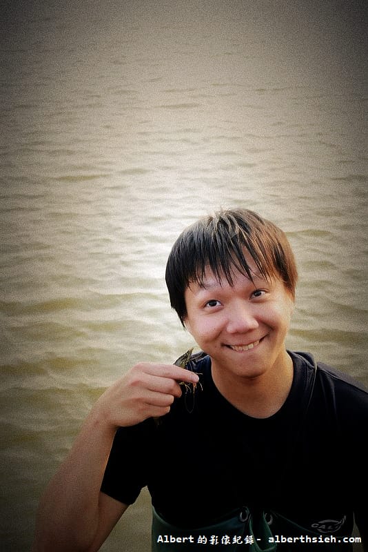 【漁民體驗】彰化芳苑.哈哈漁場(親自體驗下水抓魚摸文蛤超好玩) - 第18張圖 【漁民體驗】彰化芳苑.哈哈漁場(親自體驗下水抓魚摸文蛤超好玩)