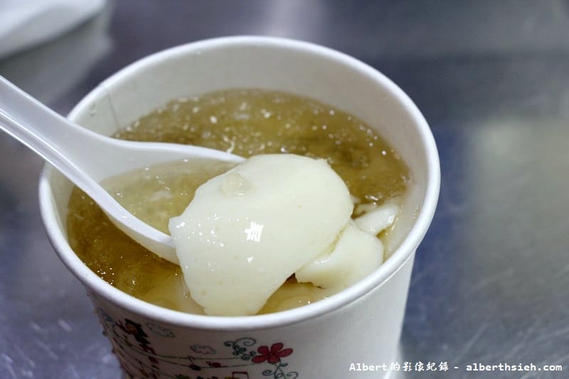 【夜市美食】台北松山．饒河街觀光夜市（細緻滑嫩的甘泉豆花，甜甜滑順的鄉淳布丁豆花）