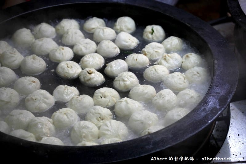 【夜市美食】台北大安．臨江街夜市（超人氣的排隊美食上海生煎包）