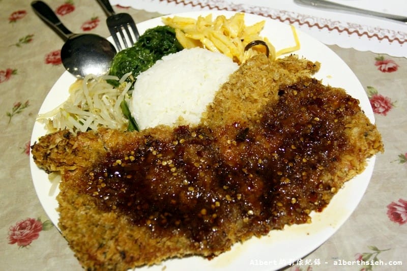 【輔大站美食】新北市新莊．陶花園（學生平價美食之超大豬排飯）