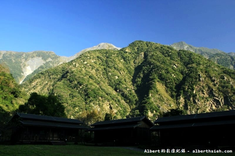 太魯閣立德布洛灣山月村．花蓮秀林住宿（群山環繞的美景飯店）