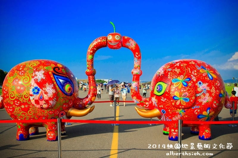 【月兔】桃園大園．2014桃園地景藝術節（張洹的六道輪迴超震撼）