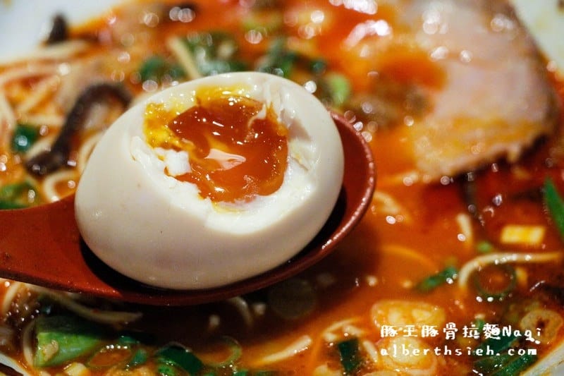 【忠孝復興站美食】台北大安．豚骨拉麵ラーメン凪Nagi（赤王麵湯頭超合我口味）
