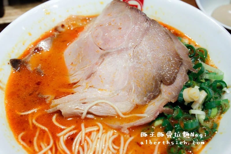 【忠孝復興站美食】台北大安．豚骨拉麵ラーメン凪Nagi（赤王麵湯頭超合我口味）