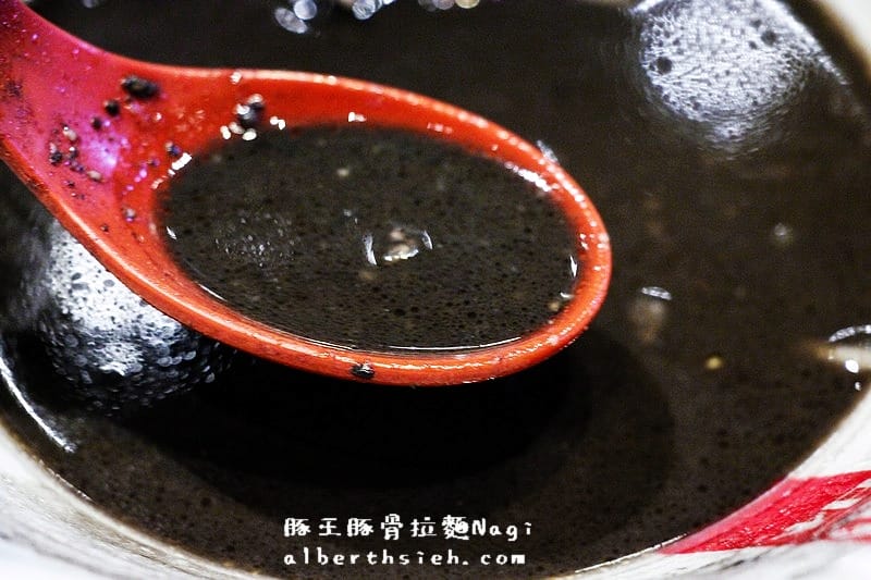【忠孝復興站美食】台北大安．豚骨拉麵ラーメン凪Nagi（赤王麵湯頭超合我口味）