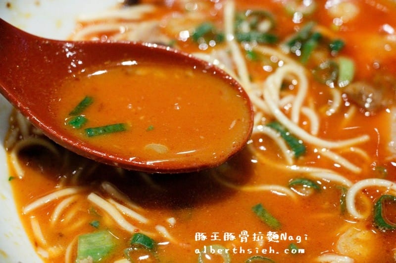 【忠孝復興站美食】台北大安．豚骨拉麵ラーメン凪Nagi（赤王麵湯頭超合我口味）