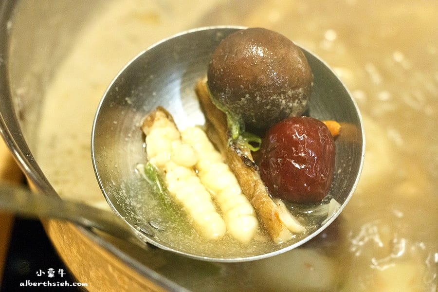 【火鍋吃到飽】桃園龜山.小蒙牛頂級麻辣養生鍋(林口店)(杯裝哈根達斯吃到爽) - 第22張圖 【火鍋吃到飽】桃園龜山.小蒙牛頂級麻辣養生鍋(林口店)(杯裝哈根達斯吃到爽)