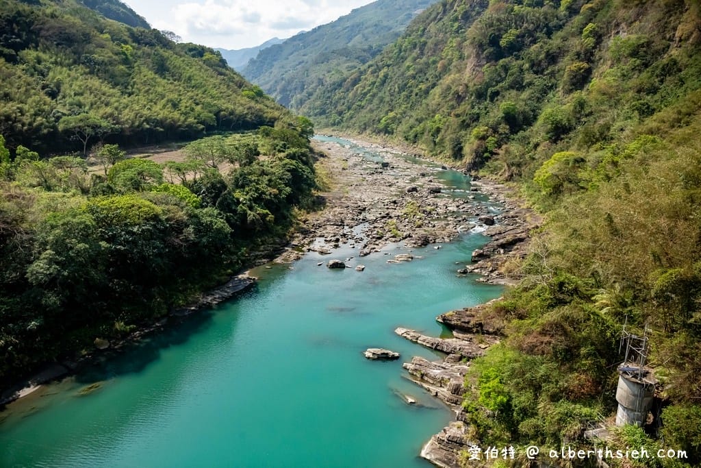 義興吊橋．桃園復興景點（賽德克巴萊彩虹橋，15層樓高200公尺長）