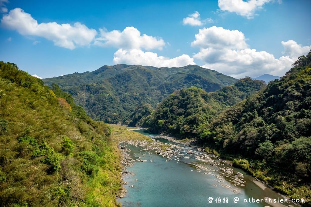 義興吊橋．桃園復興景點（賽德克巴萊彩虹橋，15層樓高200公尺長）