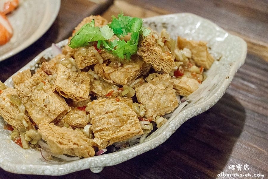 【快炒店】桃園市．豬寶店家常菜（裝潢超有藝術的99平價快炒店）