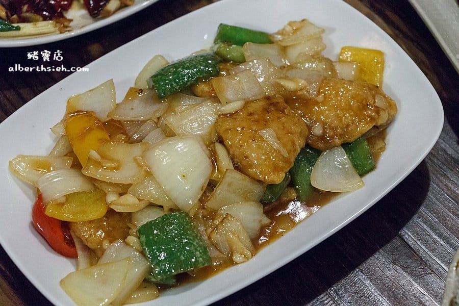 【快炒店】桃園市．豬寶店家常菜（裝潢超有藝術的99平價快炒店）