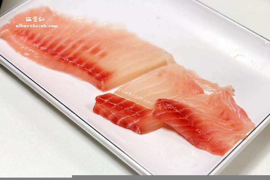 【火鍋吃到飽】台北大安．滿堂紅(仁愛旗艦店)（肉質部分依舊不錯，但海鮮有待加強）