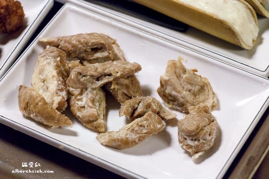 【火鍋吃到飽】台北大安．滿堂紅(仁愛旗艦店)（肉質部分依舊不錯，但海鮮有待加強）