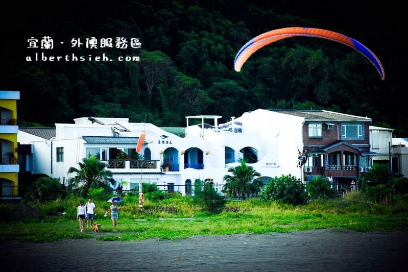 【龜山島景觀】宜蘭頭城．外澳服務區（坐擁無敵海景的金車伯朗咖啡館）