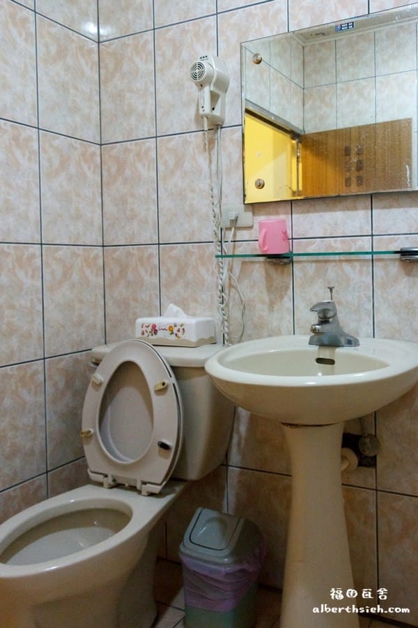 苗栗三義住宿．福田瓦舍（山中的綠蔭小屋，讓你可以放鬆的民宿）