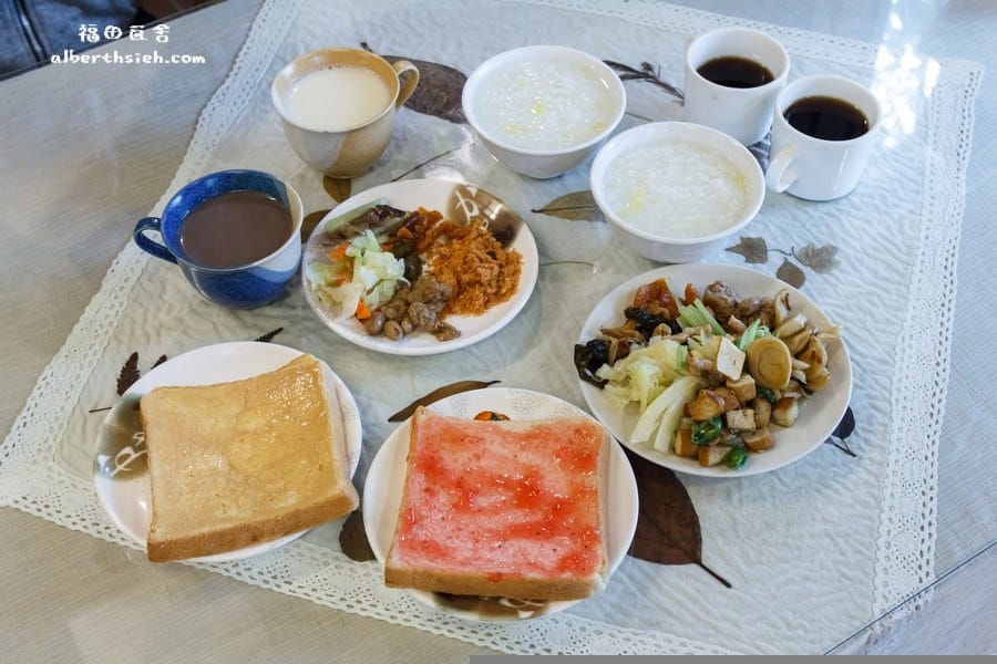 苗栗三義住宿．福田瓦舍（山中的綠蔭小屋，讓你可以放鬆的民宿）