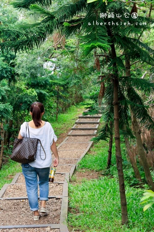 獅頭山公園&燭台雙嶼.新北市金山景點(路途短平緩好走的美麗景色公園步道) - 第3張圖 獅頭山公園&燭台雙嶼.新北市金山景點(路途短平緩好走的美麗景色公園步道)