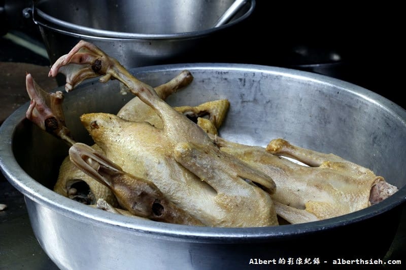 【金包里老街美食】新北市金山.金山鴨肉ㄜˋ(金山必吃的人氣廟口美食) - 第10張圖 【金包里老街美食】新北市金山.金山鴨肉ㄜˋ(金山必吃的人氣廟口美食)