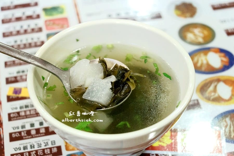桃園龜山后街美食．紅番咖哩（味道還算濃郁的日式咖哩）