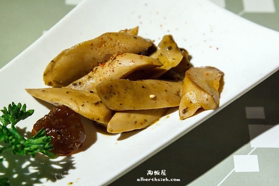 台中豐原．王品集團：陶板屋（牛排依舊夠水準其他就有待加強）