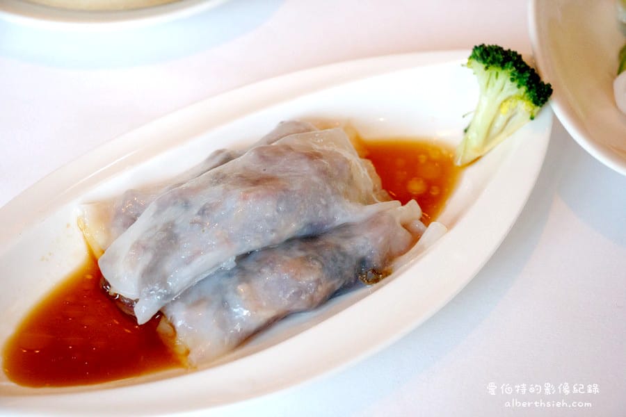 台北中山．國賓飯店粵菜廳（洛神脆皮雞酸甜微麻的口感超特別）