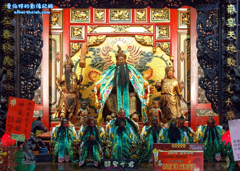 台中豐原．慈濟宮&廟東夜市小吃總整理（燒香祈福美食用餐一舉兩得）