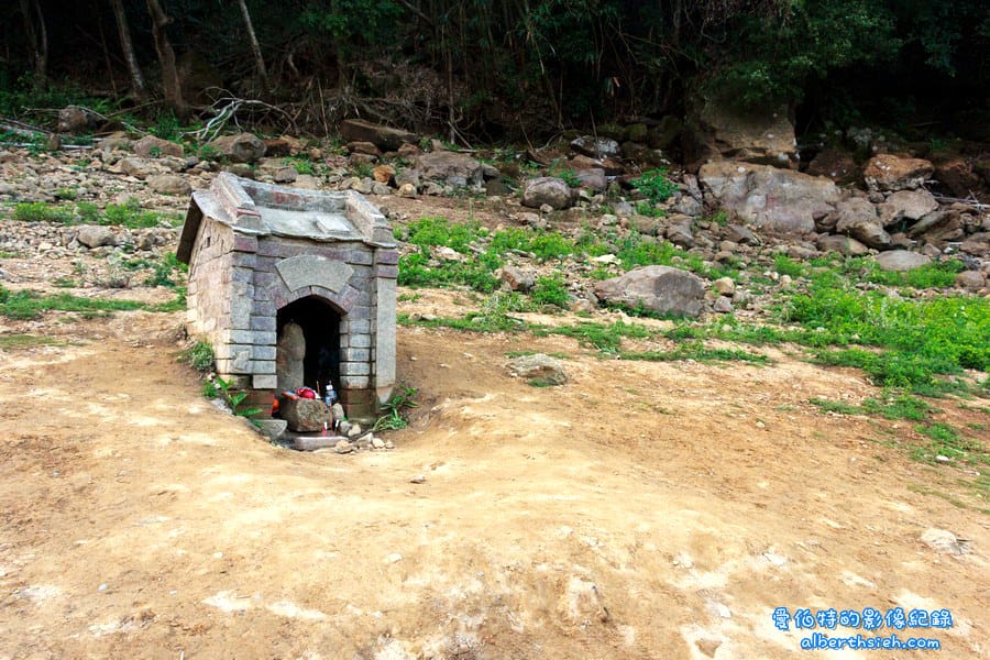 桃園大溪．大溪湖畔&水底土地公廟（季節限定石門水庫風光景色）