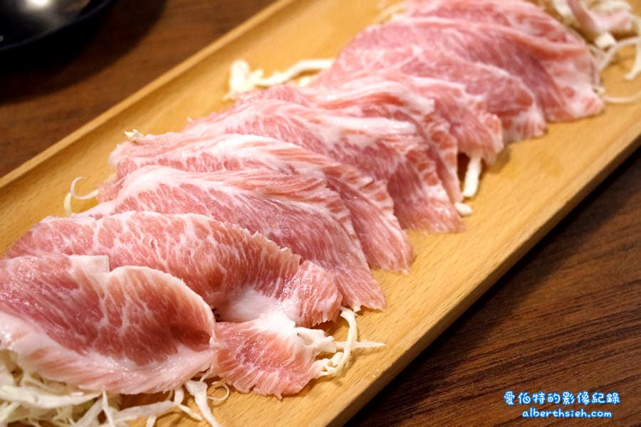 新北市林口．鑄鐵食火鍋（日式用餐氛圍，食材新鮮有講究）