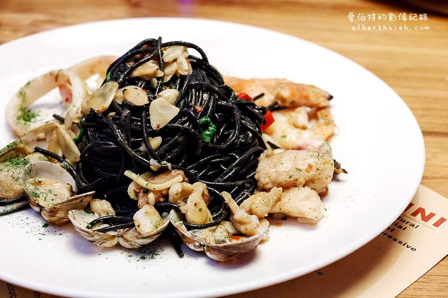桃園蘆竹．NINI 尼尼義大利餐廳台茂店（台茂聚餐聊天好場所）