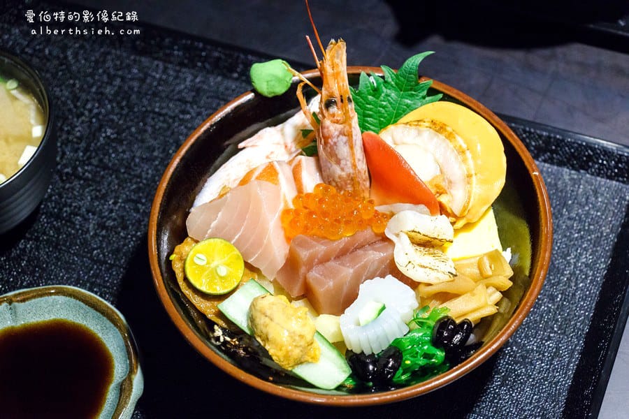 八坂丼屋．桃園遠百美食（日式丼飯料理大集合多樣化的選擇）
