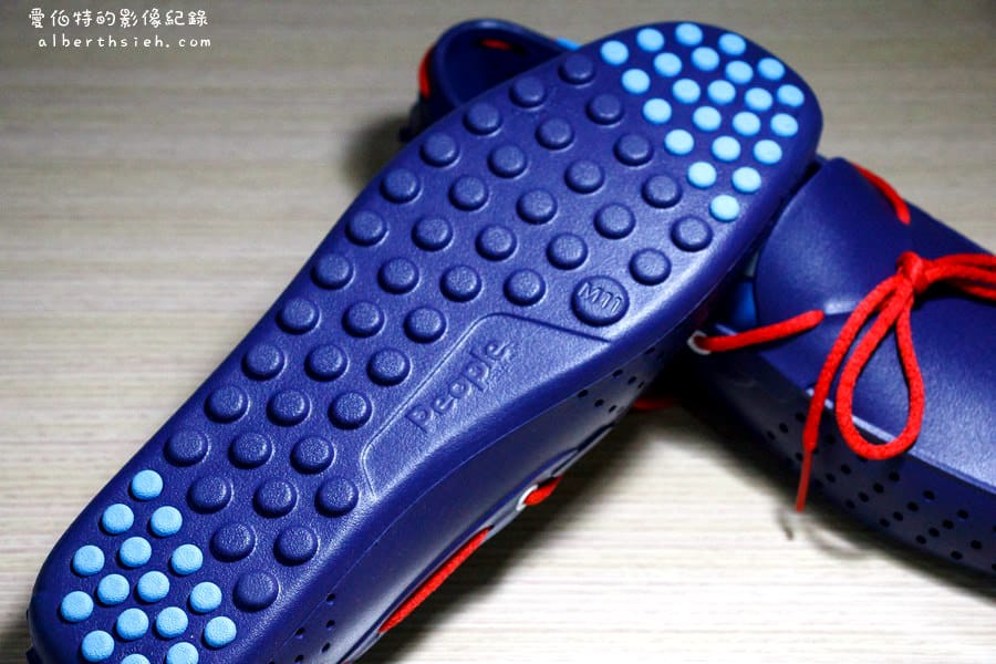 People Footwear．Phillips&Senna（輕盈防水舒適的好穿懶人鞋）
