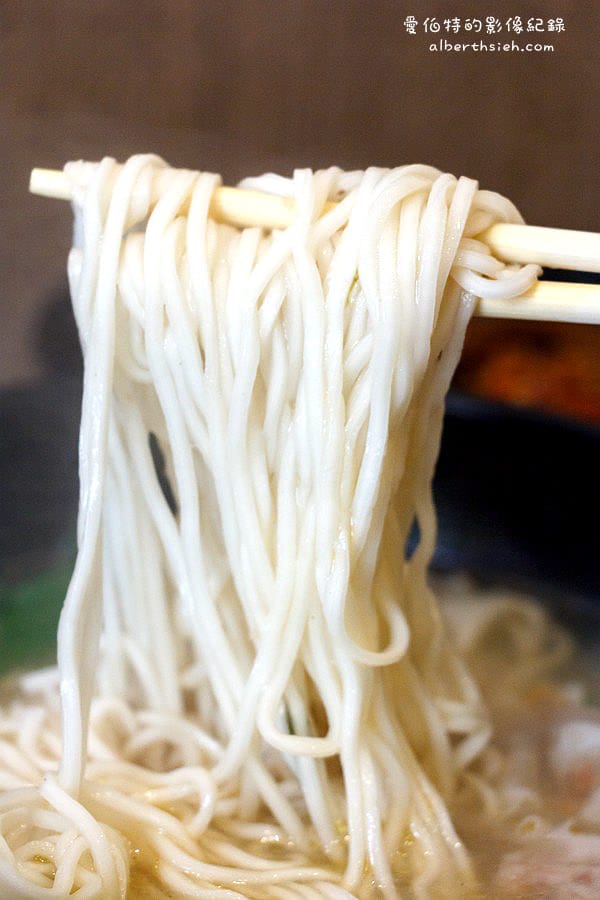 陳師兄素肉圓．桃園大溪美食（外皮Q彈甜醬料的好吃肉圓）
