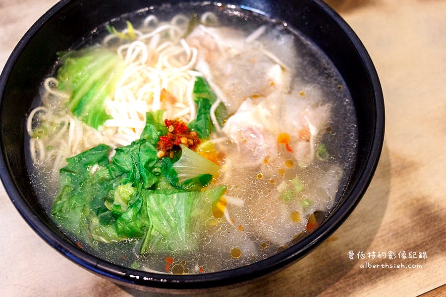 陳師兄素肉圓．桃園大溪美食（外皮Q彈甜醬料的好吃肉圓）