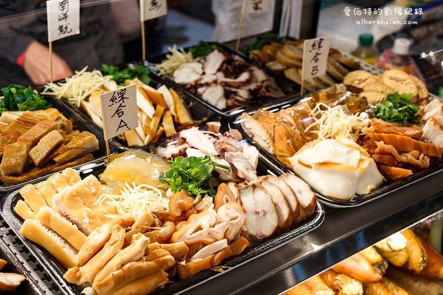 深澳鯊魚煙大王．桃園龜山美食（營盛黃昏市場中的新鮮品質佳又好吃的鯊魚烟）