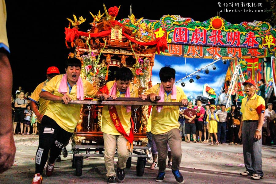 桃園大溪.2015大溪文藝季(普濟堂關聖帝君聖誕廟會遶境) - 第34張圖 桃園大溪.2015大溪文藝季(普濟堂關聖帝君聖誕廟會遶境)