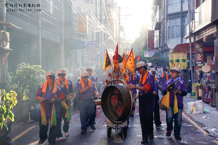桃園大溪.2015大溪文藝季(普濟堂關聖帝君聖誕廟會遶境) - 第18張圖 桃園大溪.2015大溪文藝季(普濟堂關聖帝君聖誕廟會遶境)