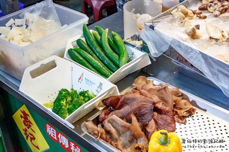 桃園觀光夜市(臭狀元麻辣臭豆腐、烤馬鈴薯、嘉義順蚵仔煎花枝羹、真功夫有一腿雞腿捲、豪記無骨戰鬥雞) - 第28張圖 桃園觀光夜市(臭狀元麻辣臭豆腐、烤馬鈴薯、嘉義順蚵仔煎花枝羹、真功夫有一腿雞腿捲、豪記無骨戰鬥雞)