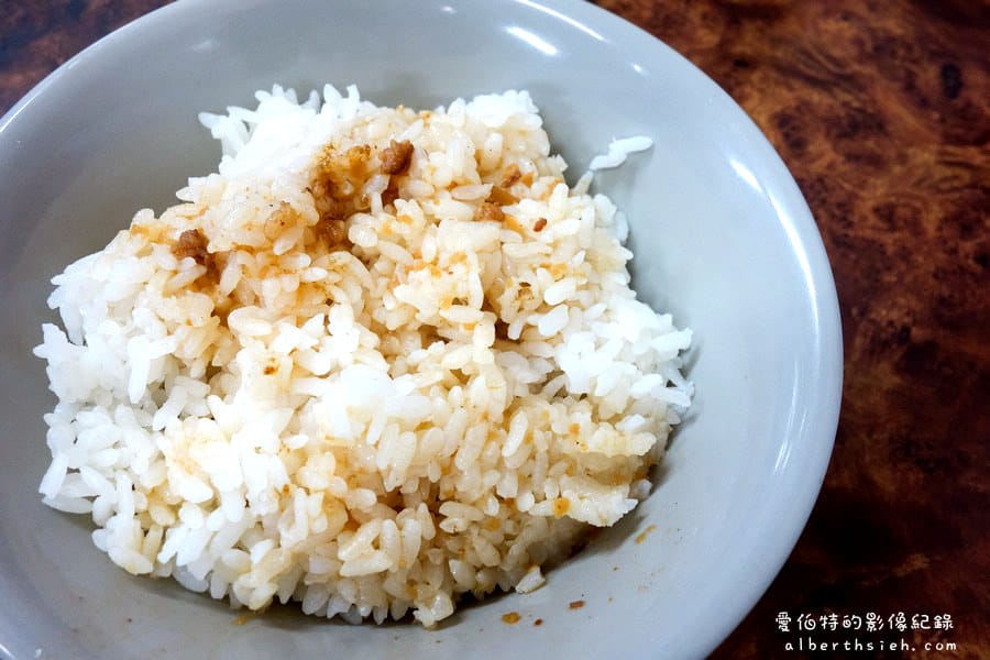 現做赤肉焿．桃園區美食（24H營業滷排骨超大塊）