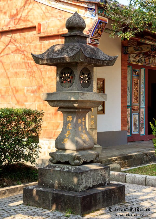 桃園大溪．齋明寺&古道（清靜莊嚴的三級古蹟古老佛寺）