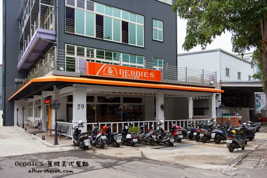 DEBBIE’S 黛彼美式餐點．桃園區美食（沒有低消不限時的早午餐餐廳）