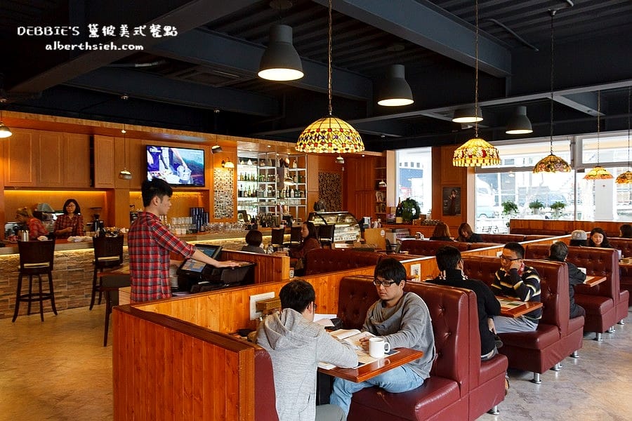 DEBBIE’S 黛彼美式餐點．桃園區美食（沒有低消不限時的早午餐餐廳）