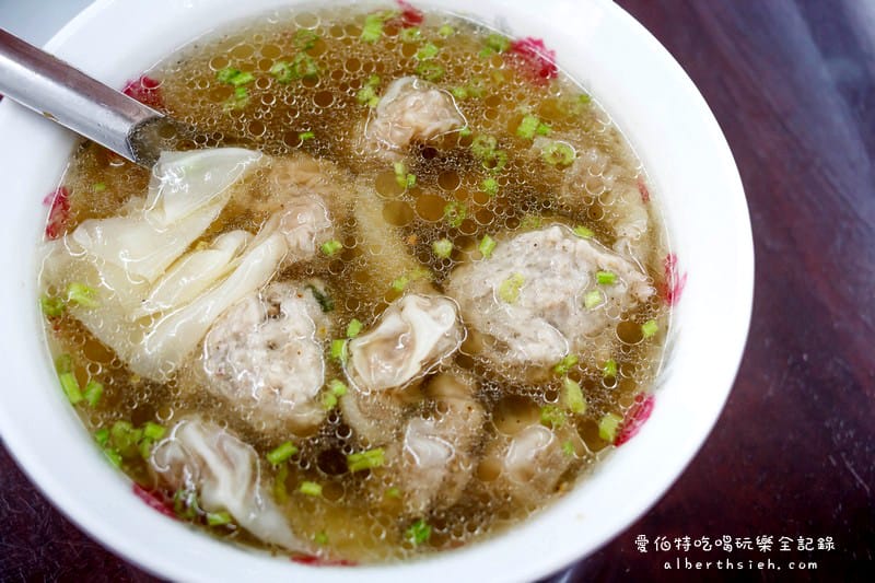 宜蘭市．大麵章麻醬麵（沙茶麵以及餛飩湯意外發現的好吃）