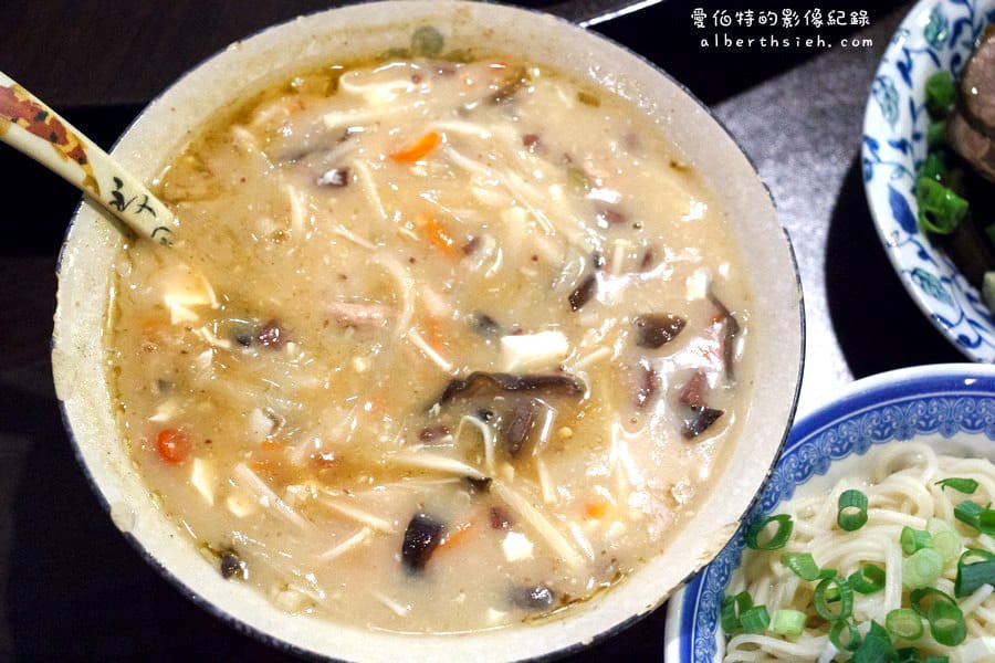 陸軍小館．桃園區美食（眷村懷念小吃麵食館）