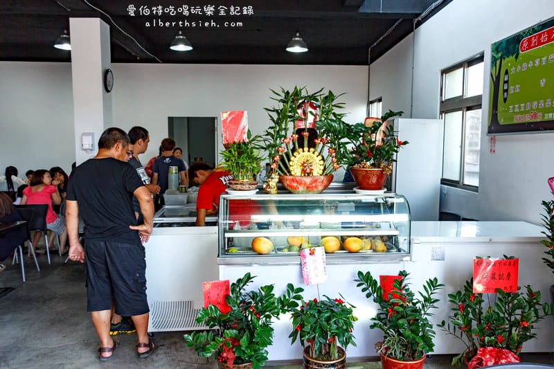 桃園中壢．榕樹下綿綿冰(原創始店)（真材實料口感細緻綿密）