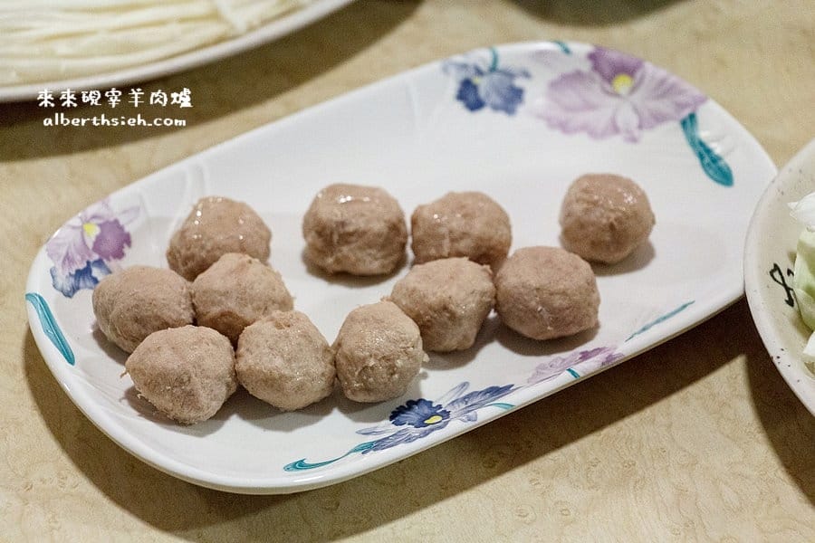 桃園區．來來正港現宰羊肉爐（台灣現宰溫體羊肉超好吃）