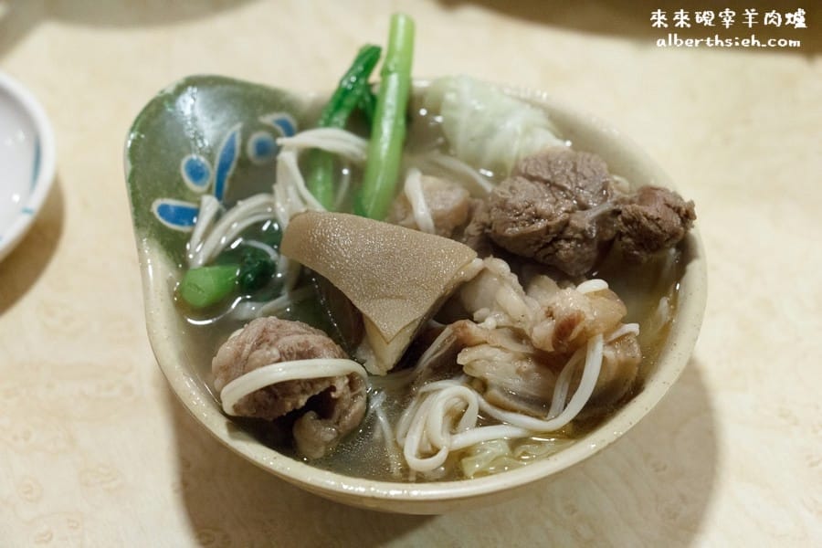 桃園區．來來正港現宰羊肉爐（台灣現宰溫體羊肉超好吃）