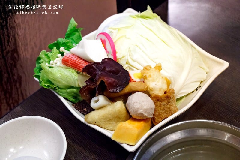大拇指精緻涮涮鍋．桃園龜山美食（359元豬雞牛羊肉片吃到飽）