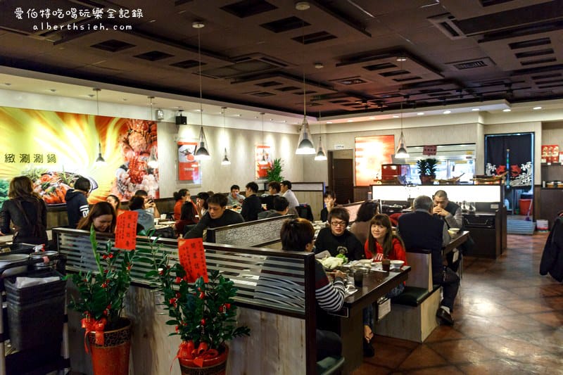 大拇指精緻涮涮鍋．桃園龜山美食（359元豬雞牛羊肉片吃到飽）