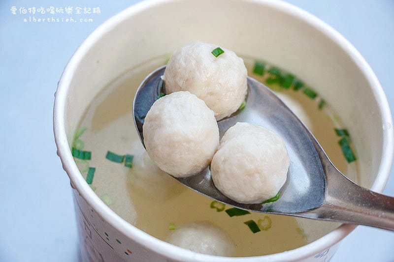 東港肉丸．台中大甲美食（軟嫩Q彈的好吃肉圓）