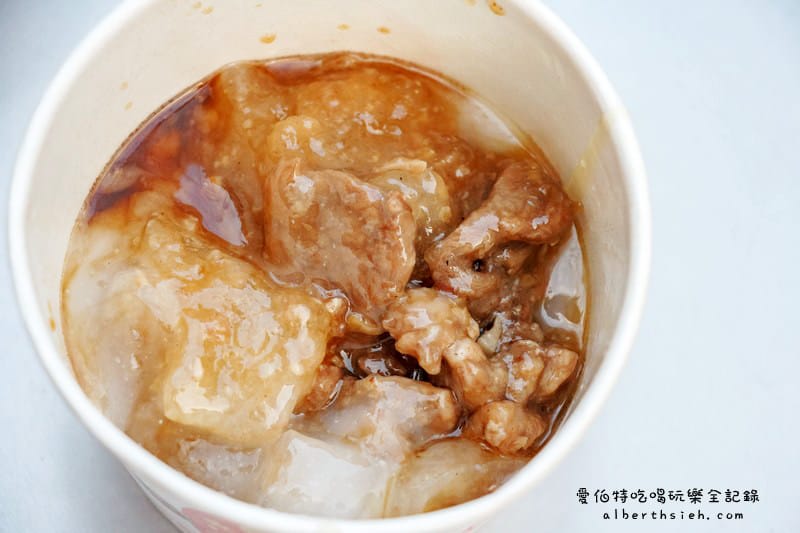 東港肉丸．台中大甲美食（軟嫩Q彈的好吃肉圓）